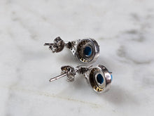 Load image into Gallery viewer, Womens Vintage Estate Sterling Silver Turquoise Earrings 2.3g E885