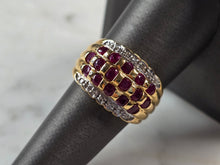 Load image into Gallery viewer, Womens Vintage Estate 14K Gold Ring w/ Diamonds &amp; Garnet Chips 6.7g #E887