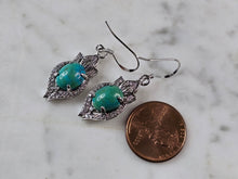 Load image into Gallery viewer, Womens Vintage Estate Sterling Silver Turquoise Earrings 4.5g E892