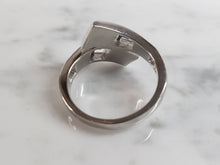 Load image into Gallery viewer, Womens Sterling Silver Modernist Greek Key Opal Ring 4.0g E903