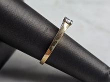 Load image into Gallery viewer, Womens Vintage Estate 14k Yellow Gold Diamond Engagement Ring 3.1g  #E914