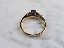 Load image into Gallery viewer, Womens Vintage Estate 14k Yellow Gold Diamond Engagement Ring 3.1g  #E914