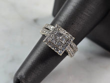 Load image into Gallery viewer, Womens Vintage Estate 14K White Gold 1.88cts Diamond Ring 6.9g E918
