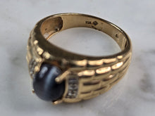 Load image into Gallery viewer, Mens Vintage Estate 10K Gold Cats Eye Diamond Ring 6.7g E933