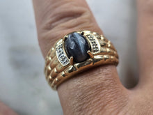 Load image into Gallery viewer, Mens Vintage Estate 10K Gold Cats Eye Diamond Ring 6.7g E933