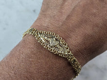 Load image into Gallery viewer, Womens Vinage Estate 10k Yellow Gold Heart Bracelet 9.8g E943