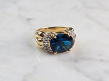Load image into Gallery viewer, Womens Vintage Estate 14K Yellow Gold Blue Zircon &amp; Diamond Ring 9.3g #E945