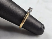 Load image into Gallery viewer, Womens Vintage Estate 14K Yellow Gold Diamond Ring, 3.4g E946