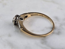 Load image into Gallery viewer, Womens Vintage Estate 14k Gold Diamond Ring 2.4g #E954