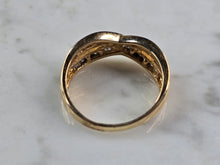 Load image into Gallery viewer, Womens Vintage Estate 14K Yellow Gold Diamond Ring 4.1g E968