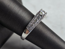 Load image into Gallery viewer, Exquisite Womens 14K White Gold Diamond Engagement Ring 4.9g E975