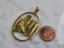 Load image into Gallery viewer, Vintage Estate 18k Gold Judaica Moses Pendant 12.4g E982
