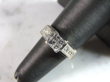 Load image into Gallery viewer, Womens Vintage Estate 14k White Gold Diamond Engagement Ring 7.2g E1009