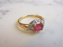 Load image into Gallery viewer, Womens Vintage Estate 14k Yellow Gold Ruby Diamond Ring 2.6g E1044