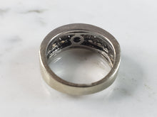 Load image into Gallery viewer, Womens Vintage Estate 10k White Gold Diamond Ring 5.0g  E1067