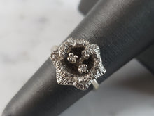 Load image into Gallery viewer, Womens Vintage Estate 14K White Gold Diamond Flower Ring 3.8g E1070