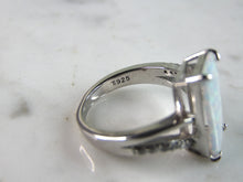 Load image into Gallery viewer, Womens Estate Sterling Silver Modernist Opal Ring 3.9g E1072