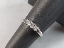 Load image into Gallery viewer, Womens Vintage Estate 14k White Gold Diamond Engagement Ring 2.0g  #E1075