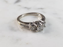 Load image into Gallery viewer, Womens Vintage Estate 14K White Gold Diamond Ring, 4.1g E1091