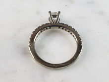 Load image into Gallery viewer, Womens Vintage Estate 14k White Gold Diamond Engagement Ring 2.4g E1095