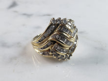Load image into Gallery viewer, Womens Vintage Estate 10k Gold Diamond Cluster Ring 6.4g E1111