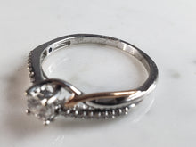 Load image into Gallery viewer, Womens Vintage Estate 10K White &amp; Rose Gold Diamond Ring, 2.6g E1112