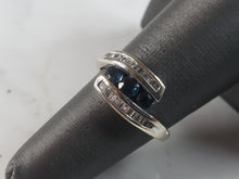 Load image into Gallery viewer, Womens Vintage Estate 10K Gold Sapphire &amp; Diamond Ring 2.2g E1115