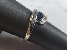 Load image into Gallery viewer, Womens Vintage Estate 10K Gold Sapphire &amp; Diamond Ring 2.2g E1115