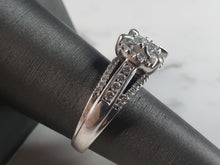 Load image into Gallery viewer, Womens Vintage Estate 10K White Gold Diamond Cluster Ring 6.1g E1118