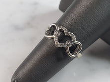 Load image into Gallery viewer, Womens Vintage Estate 10k Gold Diamond Heart Ring 2.0g E1121