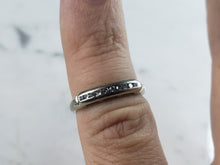 Load image into Gallery viewer, Womens Vintage Estate 14k White Gold Diamond Ring 2.2g E1122