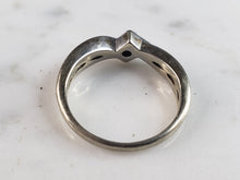 Load image into Gallery viewer, Womens Vintage Estate 14k White Gold Diamond Ring 3.6g  E1124