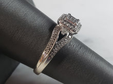 Load image into Gallery viewer, Womens Vintage Estate 10K White Gold Diamond Ring, 3.9g E1147