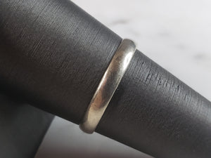 Womens Vintage Estate 10K White Gold Wedding Band Ring, 1.6g E1150