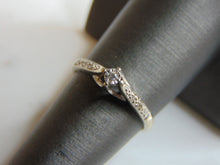 Load image into Gallery viewer, Womens Vintage Estate 10K White Gold Diamond Ring, 1.8g E1191
