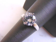 Load image into Gallery viewer, Womens Vintage Estate .925 Sterling Silver Ring w/ CZ Stone,  4.4g #E1215