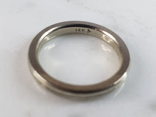 Load image into Gallery viewer, Womens Vintage Estate 14K White Gold Wedding Band Ring 3.6g #E1220