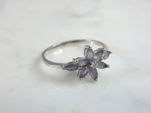 Load image into Gallery viewer, Womens Vintage Estate 10k White Gold Tanzanite Ring 1.5g E1262