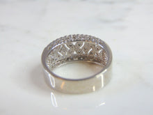 Load image into Gallery viewer, Womens Vintage Estate 10k White Gold Diamond Ring 5.4g E1265