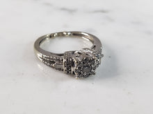 Load image into Gallery viewer, Womens Vintage Estate 10K White Gold Diamond Ring, 3.0g E1278