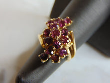 Load image into Gallery viewer, Womens Vintage Estate 14K Yellow Gold Rhodolite Ring, 7.7g E1290