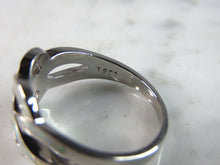 Load image into Gallery viewer, Womens Estate Sterling Silver Eternity Knot Opal Ring 5.2g E4488