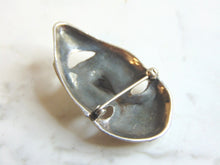 Load image into Gallery viewer, Womens Vintage Estate Sterling Silver Theatre Mask Brooch 18.3g E1518