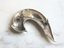Load image into Gallery viewer, Womens Vintage Estate Sterling Silver Swallow Bird Brooch 15.4g E1525