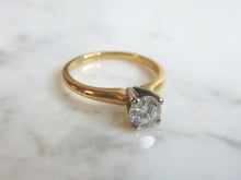 Load image into Gallery viewer, WOMENS VINTAGE ESTATE 14K YELLOW GOLD &amp; SOLITAIRE DIAMOND RING 3.0g  E1527