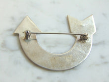 Load image into Gallery viewer, Womens Vintage Estate Sterling Silver "U" Turn Arrow Brooch 13.1g E1544