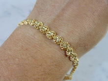 Load image into Gallery viewer, Womens Vintage Estate 14K Gold Diamond Cut Filigree Heart Bracelet 10.2g E1748