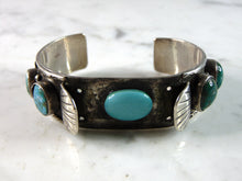 Load image into Gallery viewer, Womens Vintage Estate Sterling Silver Southwestern Cuff Bracelet 36g E1947