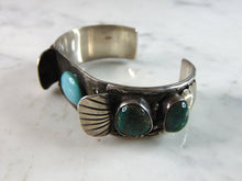 Load image into Gallery viewer, Womens Vintage Estate Sterling Silver Southwestern Cuff Bracelet 36g E1947