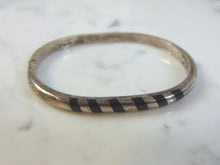 Load image into Gallery viewer, Womens Vintage Estate Sterling Silver Onyx Bangle Bracelet 26.0g E2017